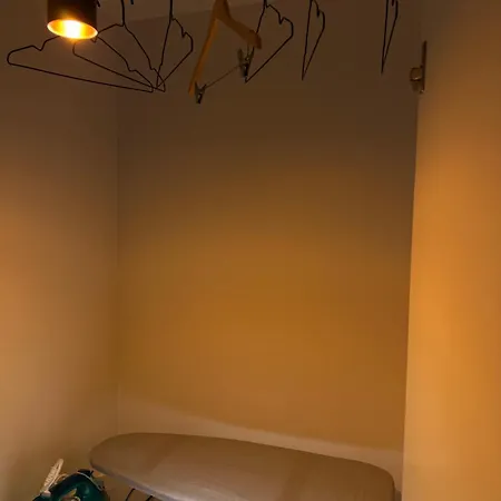 Nest Prive 티라나